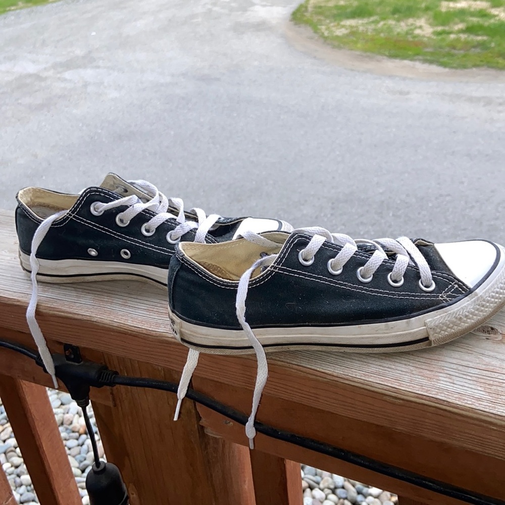 Black converse